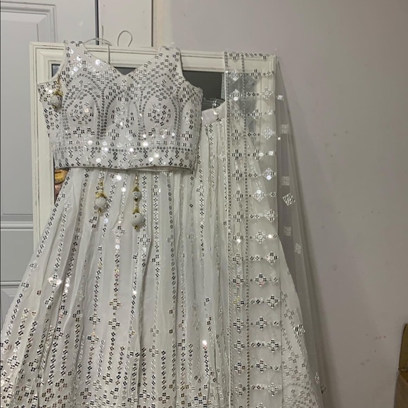 Sold - Picture 2 of 10